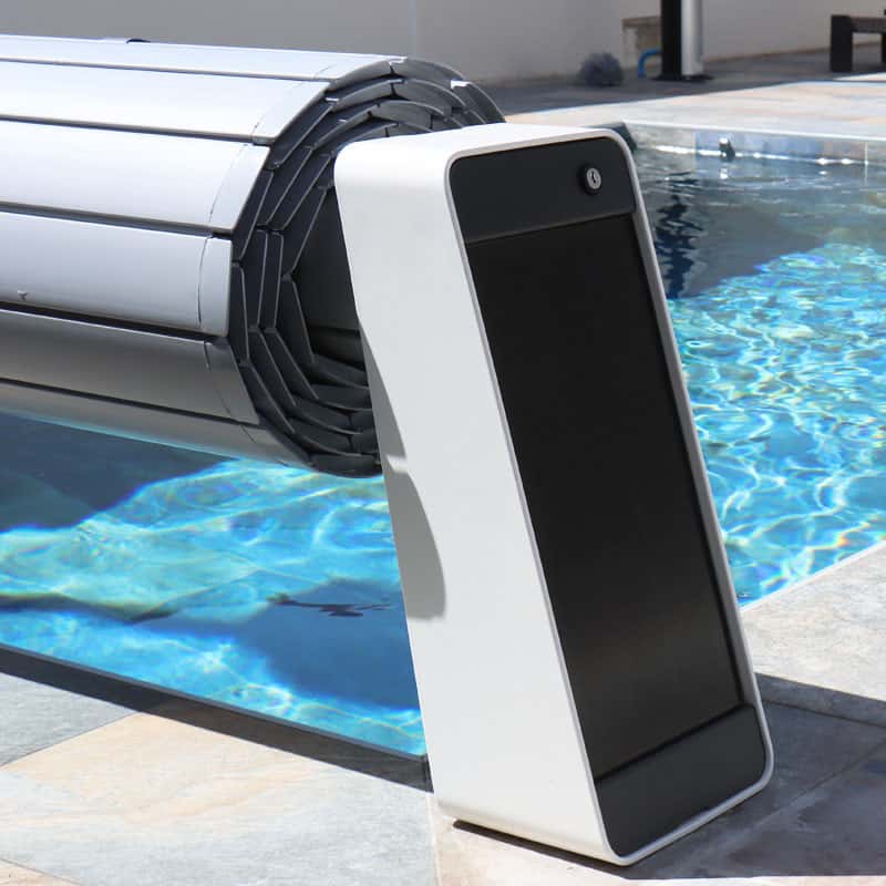 Volet hors-sol automatique à énergie solaire pour piscine Bellasun