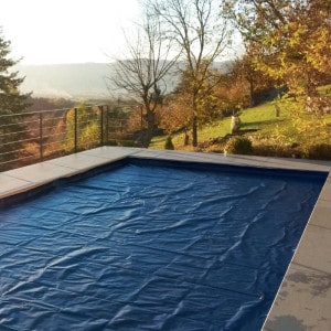 Couverture de protection pour volet roulant piscine PROCOVER