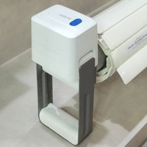 POOL SWIFT : Volet de Piscine Manuel Motorisable avec Batterie