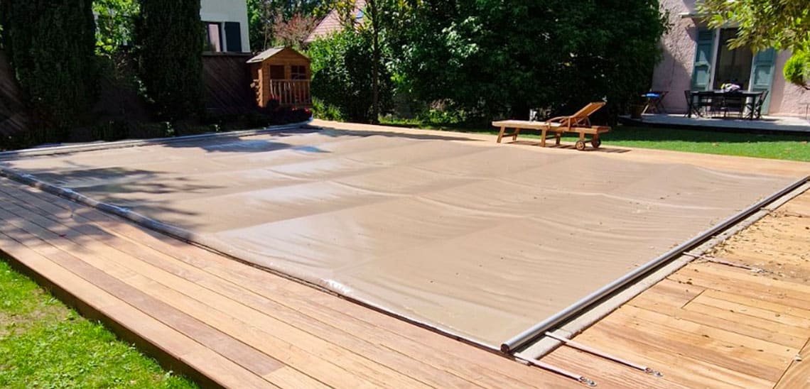 Couverture de Sécurité piscine à Barres Invisibles Aquilon