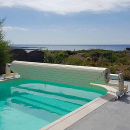 Volet hors-sol mobile pour piscine Mouv & Roll
