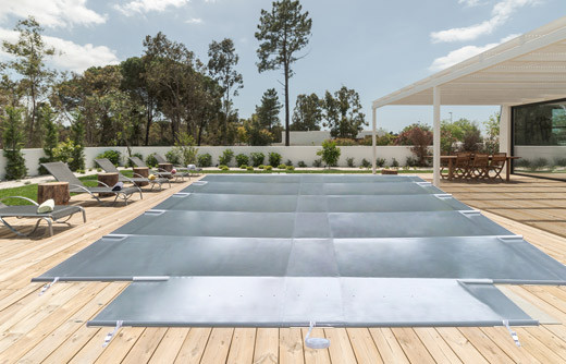 Couverture de sécurité à barres 4 saisons pour piscine Calima